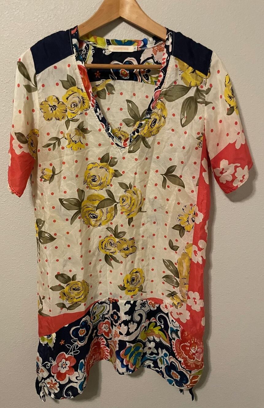 Johnny Was Tunic Top Womens Small Multicolor Floral Patchwork Silk Boho Artsy